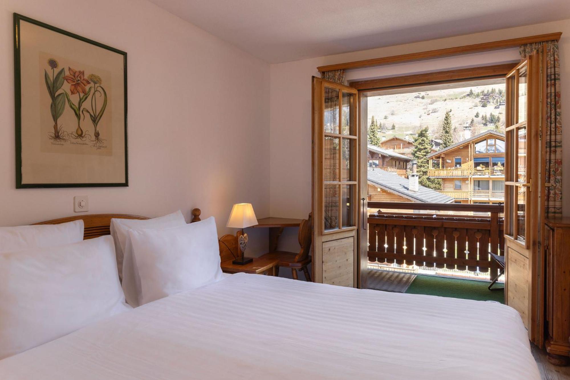 โฮเต็ล มองต์เปลิเยร์ Hotel เวอร์บิเอร์ ภายนอก รูปภาพ